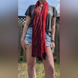 Louis Vuitton Elegant Red And Black Scarf